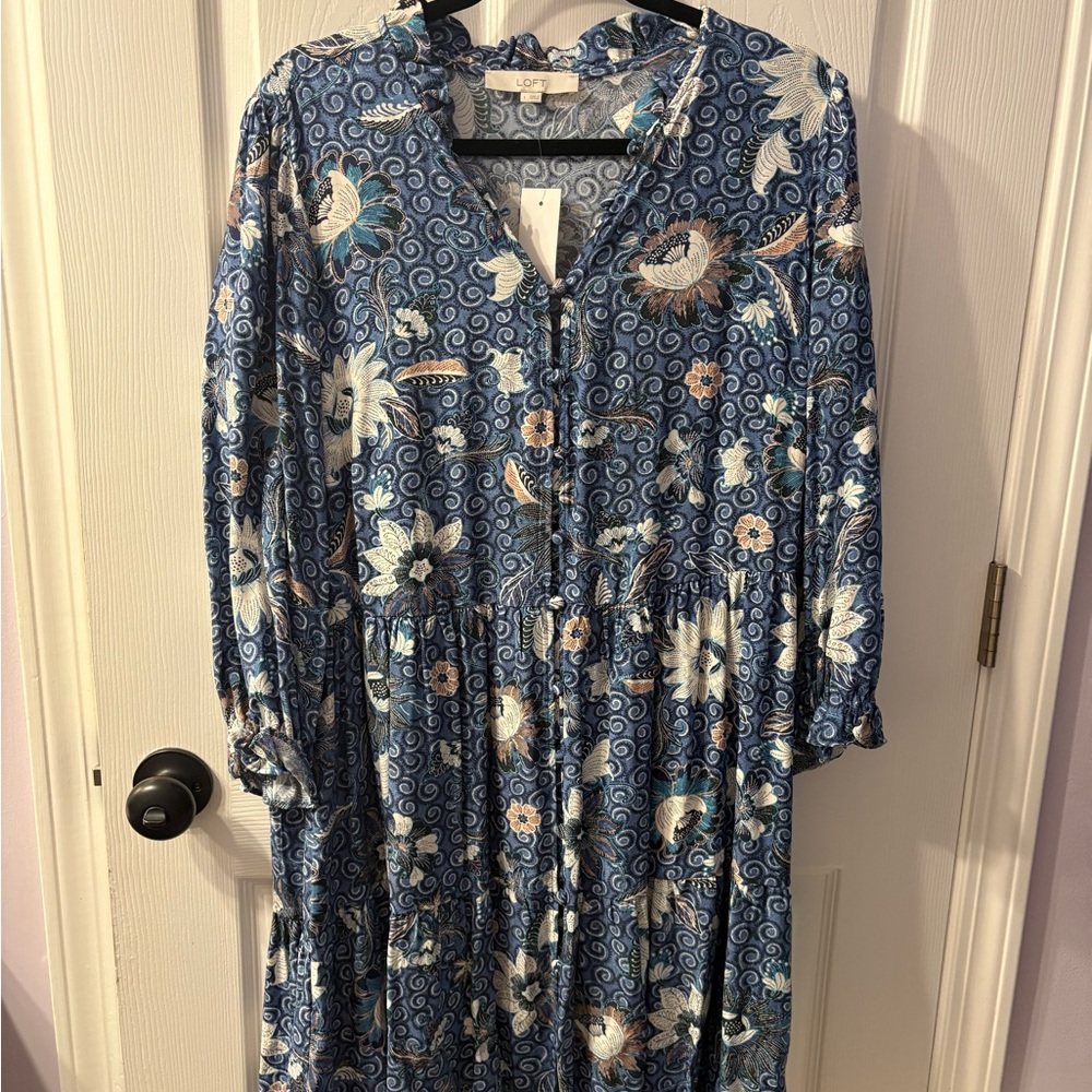 LOFT Blue and White Floral Long Sleeve Dress